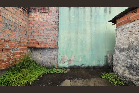 Casa à venda com 350m², 5 quartos e 3 vagas Casa à venda com 350m², 5 quartos e 3 vagasArea de serviço - Casa 2