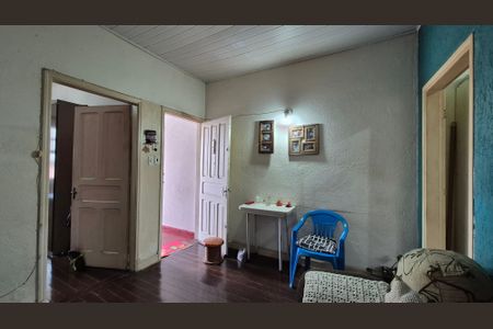 Casa à venda com 350m², 5 quartos e 3 vagas Casa à venda com 350m², 5 quartos e 3 vagasSala - Casa 3