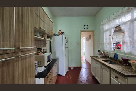 Casa à venda com 350m², 5 quartos e 3 vagas Casa à venda com 350m², 5 quartos e 3 vagasCozinha - Casa 3