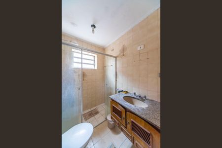 Casa à venda com 270m², 4 quartos e 4 vagas Casa à venda com 270m², 4 quartos e 4 vagasBanheiro