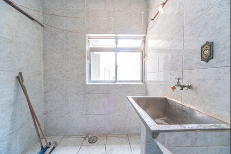 Casa à venda com 270m², 4 quartos e 4 vagas Casa à venda com 270m², 4 quartos e 4 vagasÁrea de Serviço