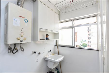 Apartamento à venda com 75m², 3 quartos e 1 vaga Apartamento à venda com 75m², 3 quartos e 1 vagaÁrea de Serviço