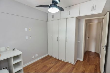 Apartamento à venda com 75m², 3 quartos e 1 vaga Apartamento à venda com 75m², 3 quartos e 1 vagaQuarto