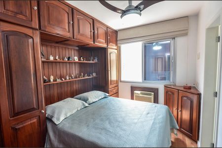 Apartamento à venda com 75m², 3 quartos e 1 vaga Apartamento à venda com 75m², 3 quartos e 1 vagaSuíte