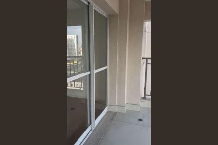 Apartamento para alugar com 84m², 3 quartos e 1 vaga Apartamento para alugar com 84m², 3 quartos e 1 vagaVaranda