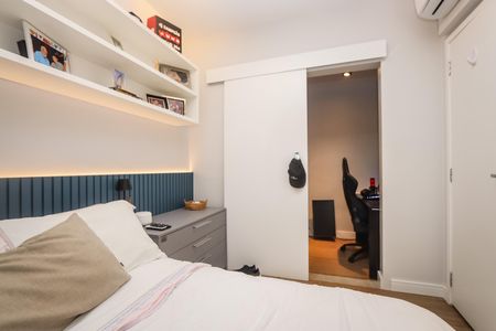 Apartamento à venda com 104m², 2 quartos e 2 vagasSuite 2