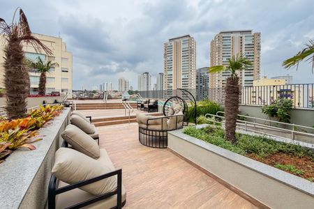 Studio à venda com 24m², 1 quarto e sem vaga Studio à venda com 24m², 1 quarto e sem vagaPiscina