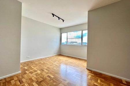 Sala de apartamento à venda com 2 quartos, 59m² em Vila Paulista, São Paulo