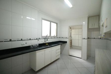 Apartamento para alugar com 73m², 2 quartos e 1 vagaCozinha