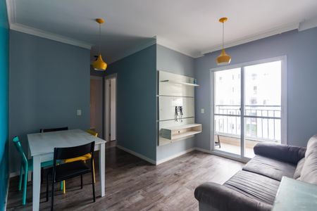 Sala  de apartamento para alugar com 2 quartos, 60m² em Continental, Osasco