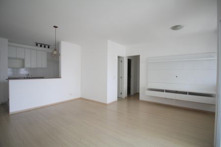 Apartamento para alugar com 78m², 2 quartos e 2 vagasSala