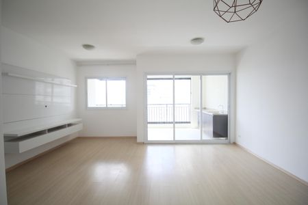 Apartamento para alugar com 78m², 2 quartos e 2 vagasSala