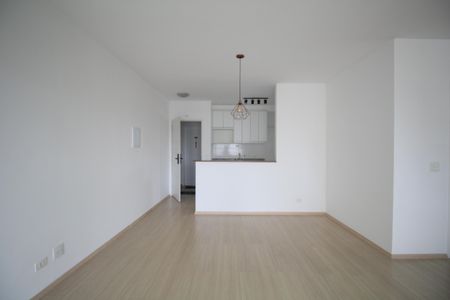 Apartamento para alugar com 78m², 2 quartos e 2 vagasSala