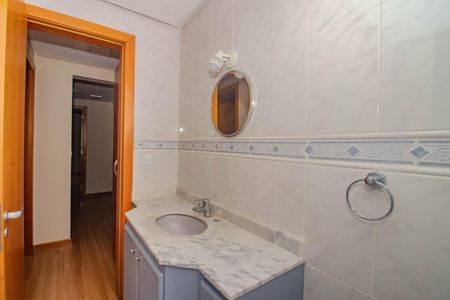 Apartamento para alugar com 107m², 3 quartos e 2 vagas Apartamento para alugar com 107m², 3 quartos e 2 vagasBanheiro Social
