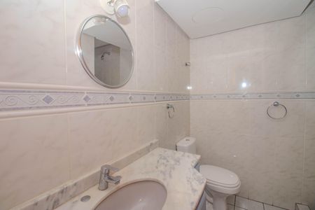 Apartamento para alugar com 107m², 3 quartos e 2 vagas Apartamento para alugar com 107m², 3 quartos e 2 vagasBanheiro Social