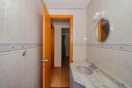 Apartamento para alugar com 107m², 3 quartos e 2 vagas Apartamento para alugar com 107m², 3 quartos e 2 vagasBanheiro Social