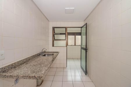 Apartamento para alugar com 107m², 3 quartos e 2 vagas Apartamento para alugar com 107m², 3 quartos e 2 vagasCozinha e Área de Serviço