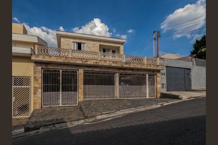 Casa para alugar com 204m², 4 quartos e 3 vagas