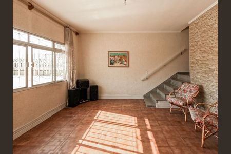 Casa para alugar com 204m², 4 quartos e 3 vagas