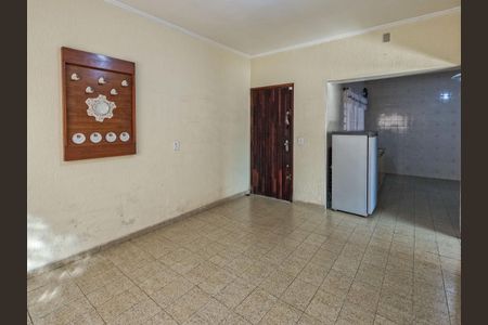 Casa para alugar com 204m², 4 quartos e 3 vagas