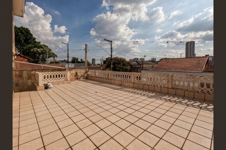 Casa para alugar com 204m², 4 quartos e 3 vagas