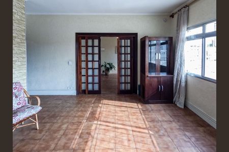 Casa para alugar com 204m², 4 quartos e 3 vagas