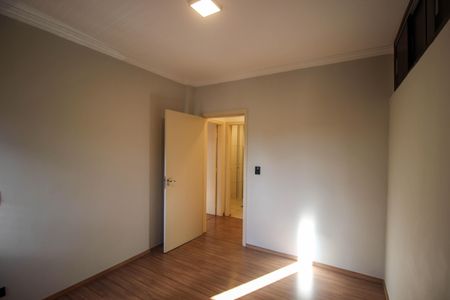 Apartamento para alugar com 116m², 3 quartos e sem vaga