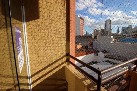 Apartamento para alugar com 116m², 3 quartos e sem vaga