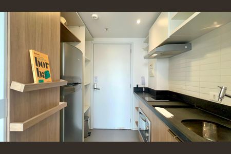 Studio para alugar com 28m², 1 quarto e sem vagaCozinha - Armários