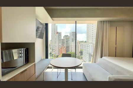 Studio de kitnet/studio para alugar com 1 quarto, 28m² em Jardim das Bandeiras, São Paulo