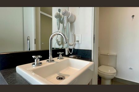 Studio para alugar com 28m², 1 quarto e sem vagaBanheiro