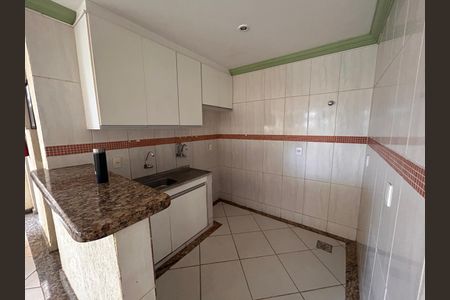 Apartamento para alugar com 220m², 4 quartos e 3 vagas