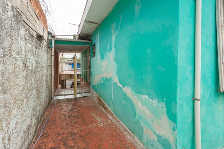 Casa para alugar com 80m², 2 quartos e 1 vagaQuintal