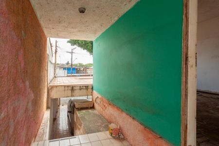 Casa para alugar com 80m², 2 quartos e 1 vagaEntrada