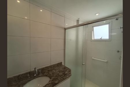 Apartamento à venda com 68m², 2 quartos e 1 vaga