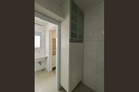 Apartamento à venda com 68m², 2 quartos e 1 vaga