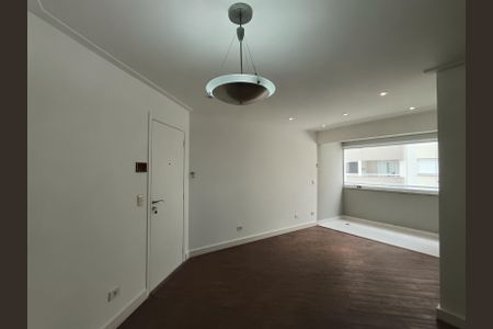 Apartamento à venda com 68m², 2 quartos e 1 vaga