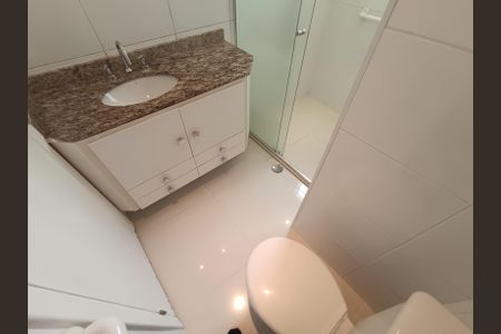 Apartamento à venda com 68m², 2 quartos e 1 vaga
