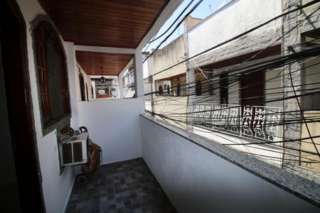 Casa para alugar com 100m², 3 quartos e sem vagaVaranda do Quarto