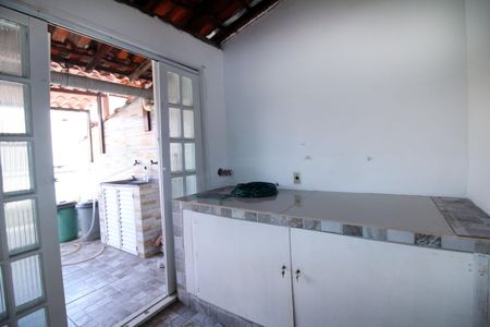 Casa para alugar com 100m², 3 quartos e sem vagaHall da escada