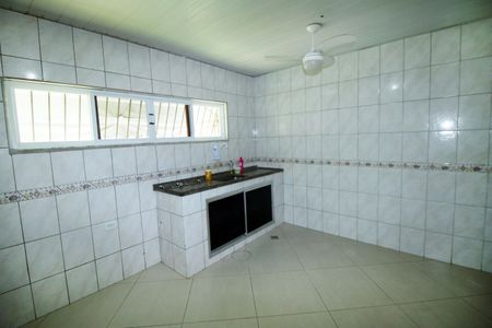 Casa para alugar com 100m², 3 quartos e sem vagaCozinha