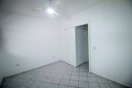 Quarto 2 de casa para alugar com 3 quartos, 100m² em Brás de Pina, Rio de Janeiro