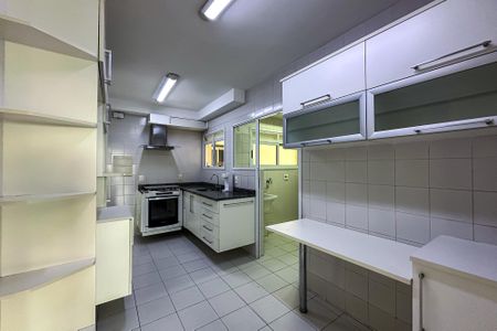 Apartamento para alugar com 94m², 2 quartos e 2 vagasCozinha