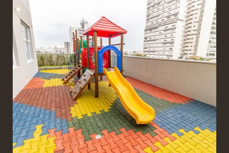 Apartamento para alugar com 26m², 1 quarto e sem vaga Apartamento para alugar com 26m², 1 quarto e sem vagaÁrea comum - Playground