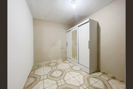 Casa à venda com 270m², 3 quartos e sem vaga Casa à venda com 270m², 3 quartos e sem vagaQuarto 2