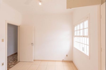 Casa à venda com 250m², 4 quartos e 5 vagas Casa à venda com 250m², 4 quartos e 5 vagasQuarto 2