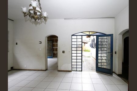 Sala de casa à venda com 5 quartos, 720m² em Santa Maria, Belo Horizonte