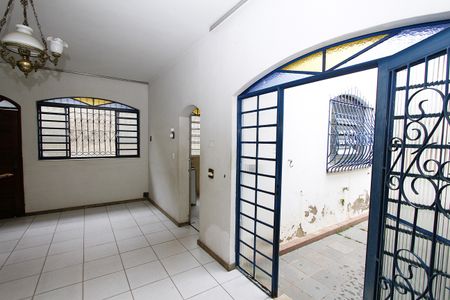 Sala de casa à venda com 4 quartos, 720m² em Santa Maria, Belo Horizonte