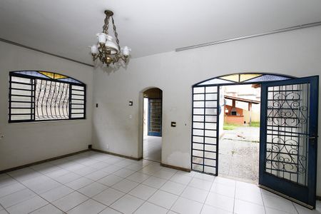 Sala de casa à venda com 5 quartos, 720m² em Santa Maria, Belo Horizonte