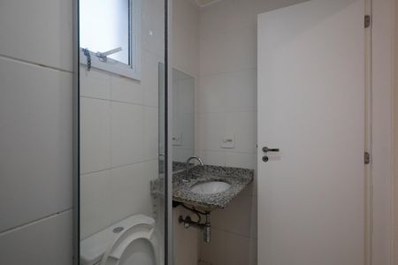 Apartamento à venda com 82m², 3 quartos e 2 vagasBanheiro da Suíte